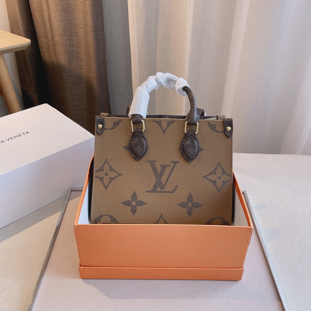 LV $67 gallery