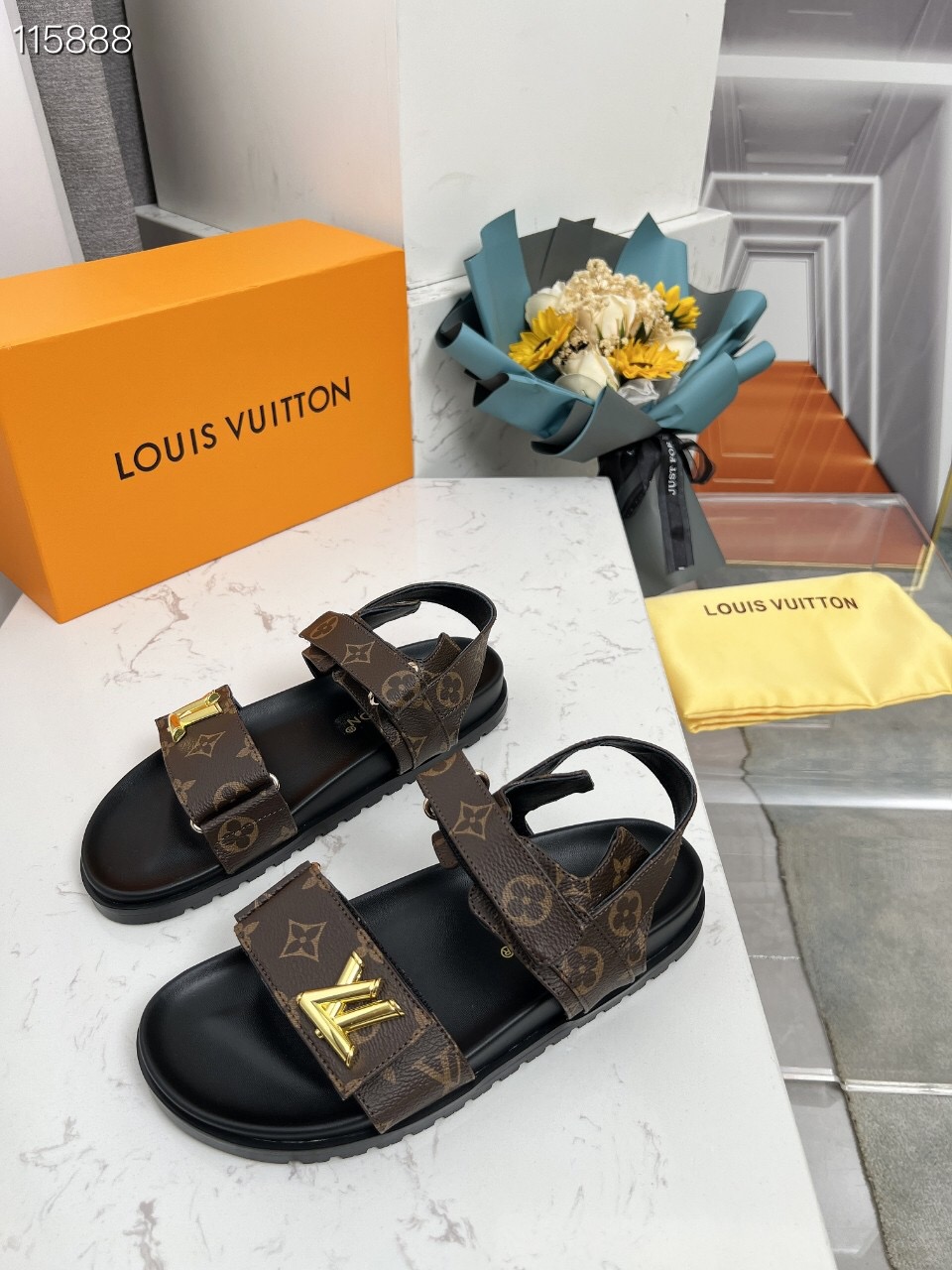 LV $67 gallery