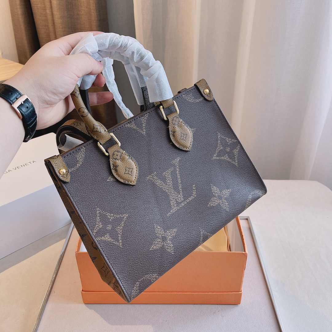 LV $67 gallery