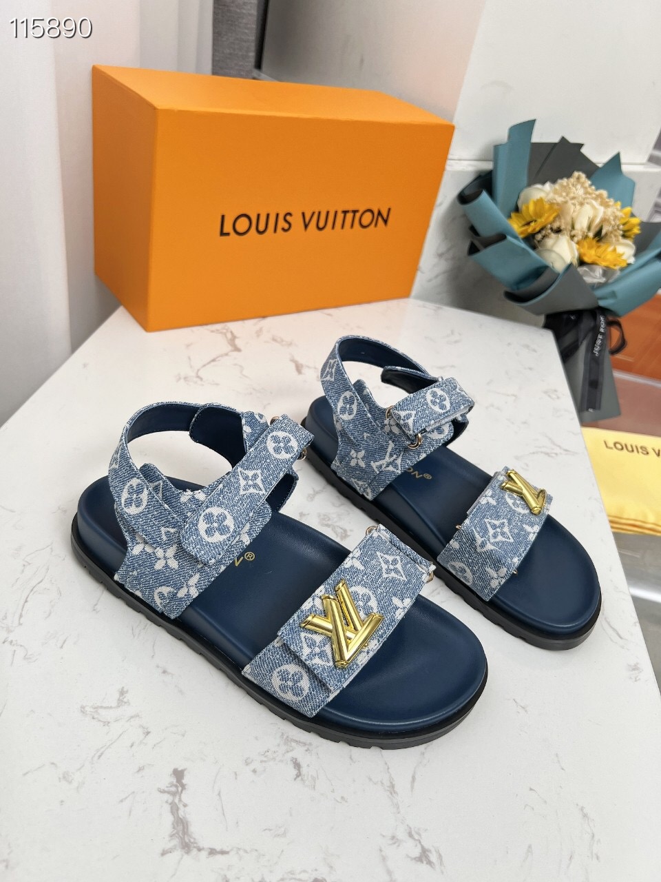 LV $67 gallery