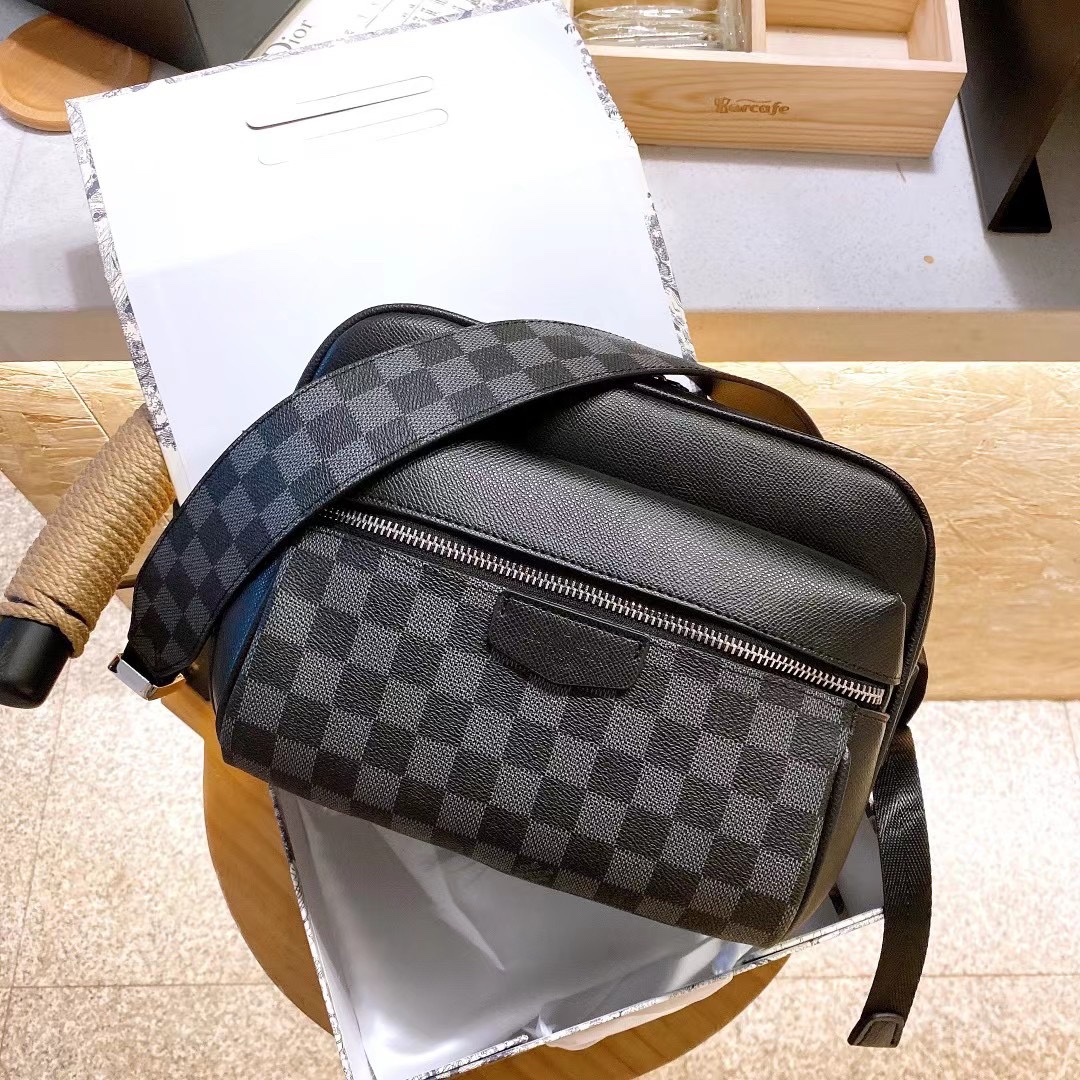 LV $67 gallery