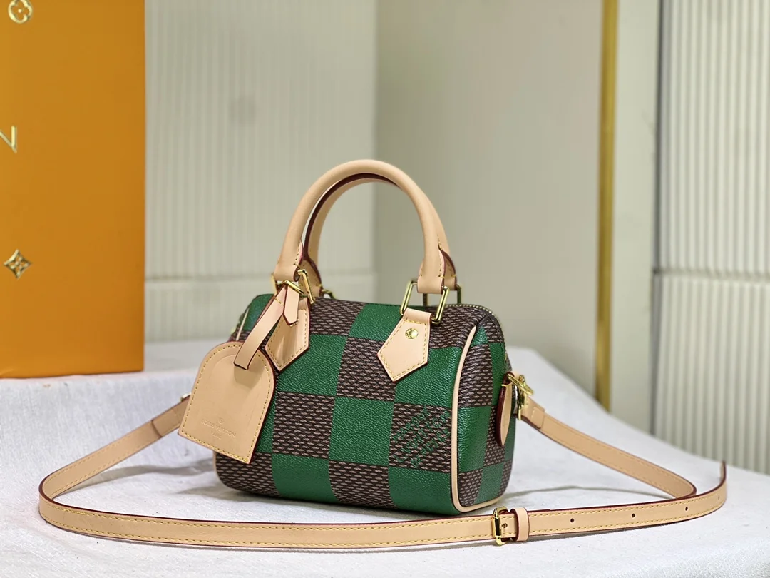 LV $68 gallery