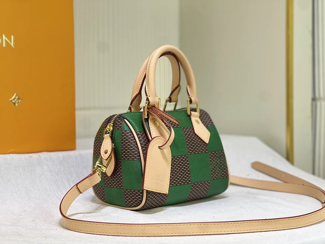 LV $68 gallery