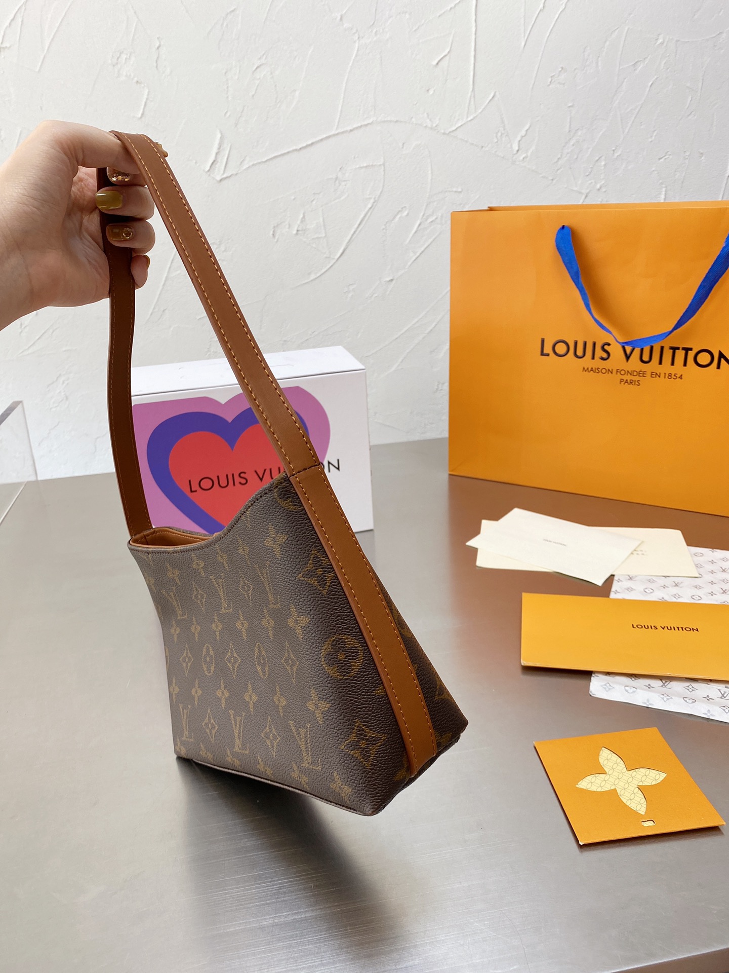 LV $68 gallery