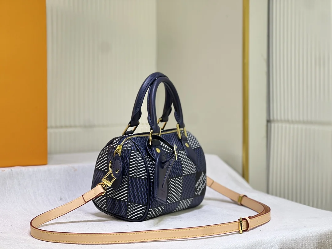 LV $68 gallery