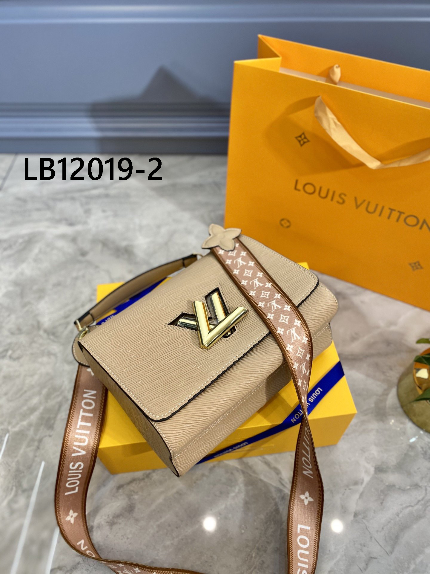 LV $68 gallery