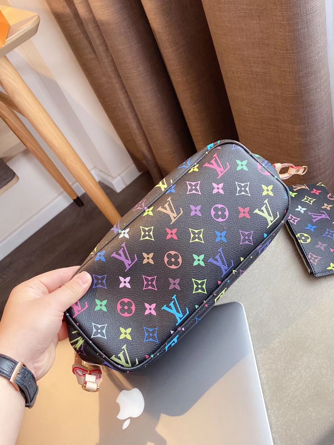 LV $68 gallery