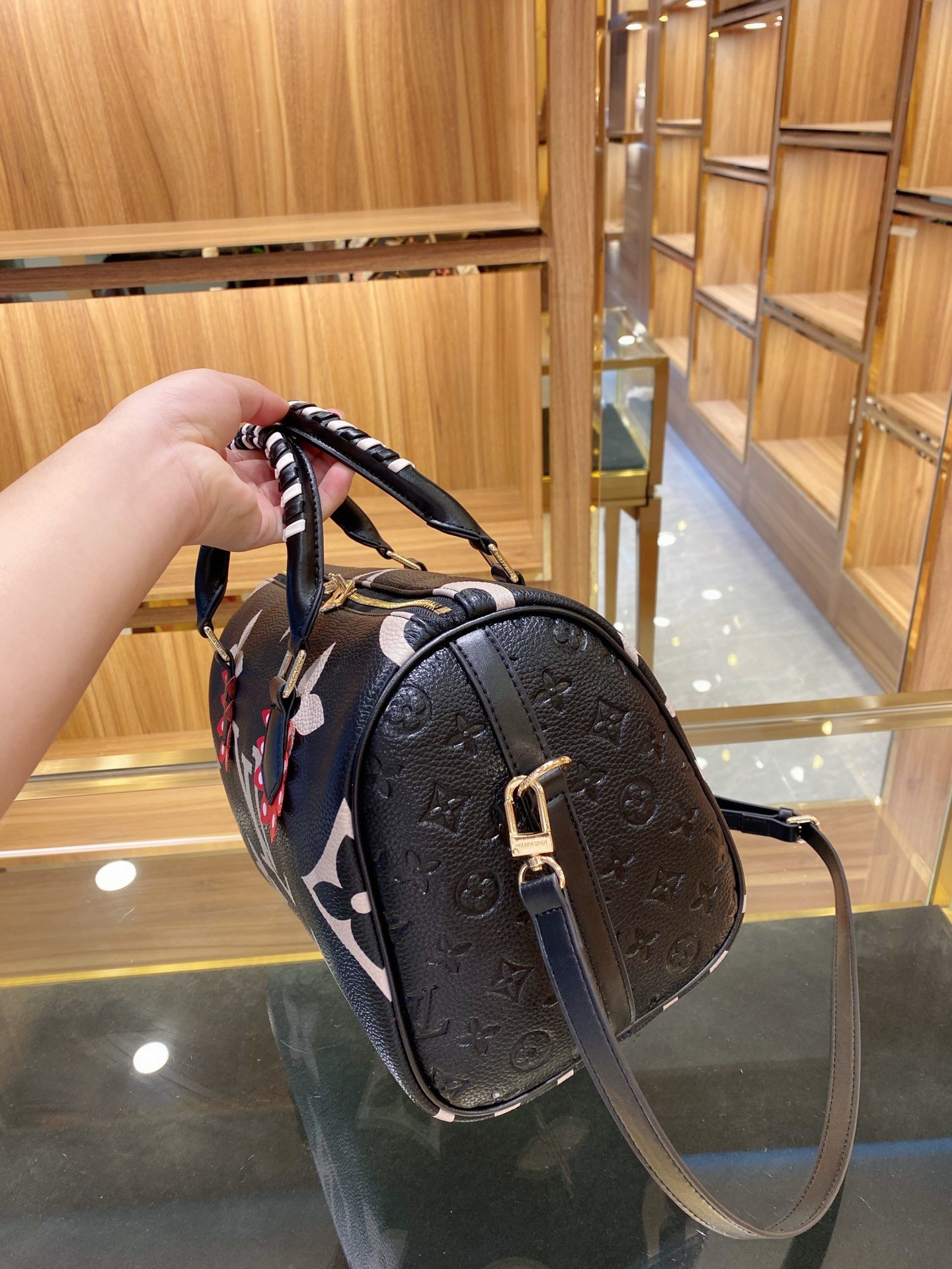 LV $69 gallery