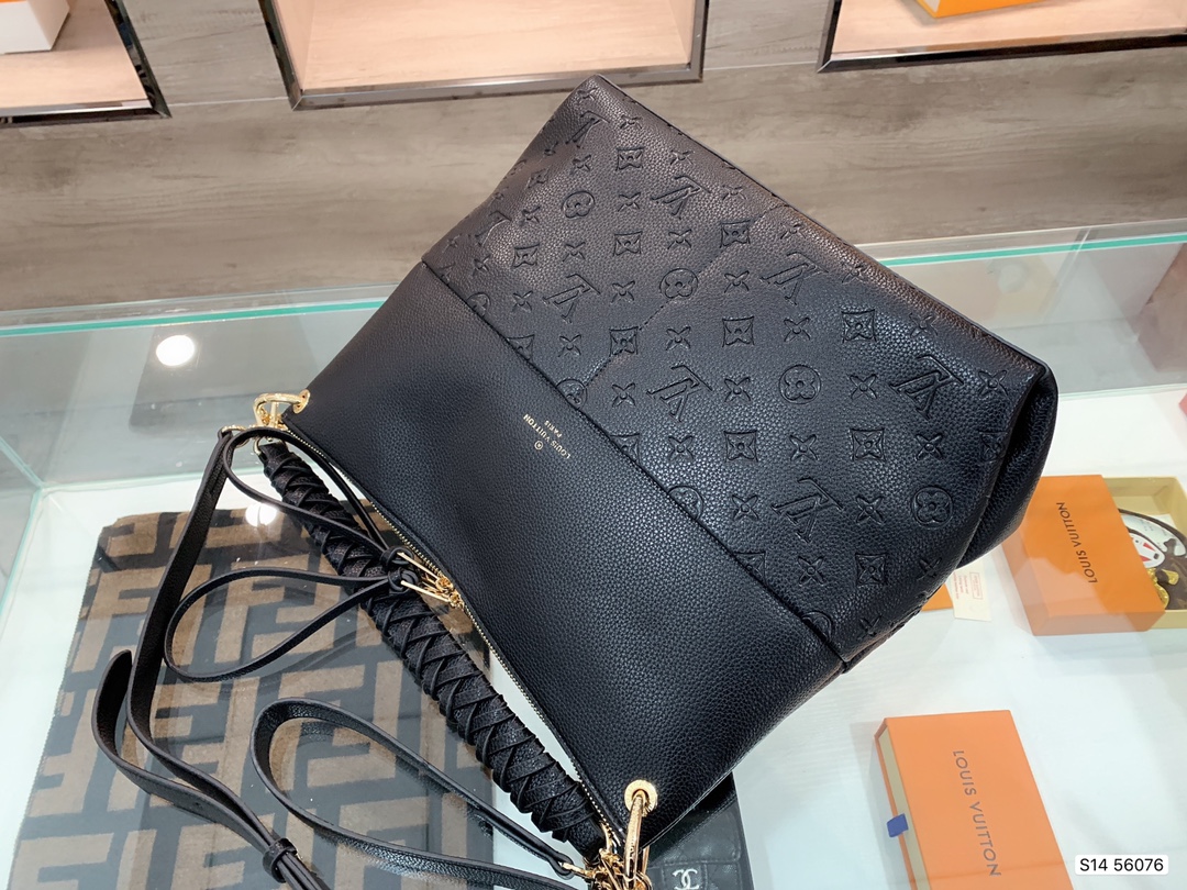 LV $69 gallery