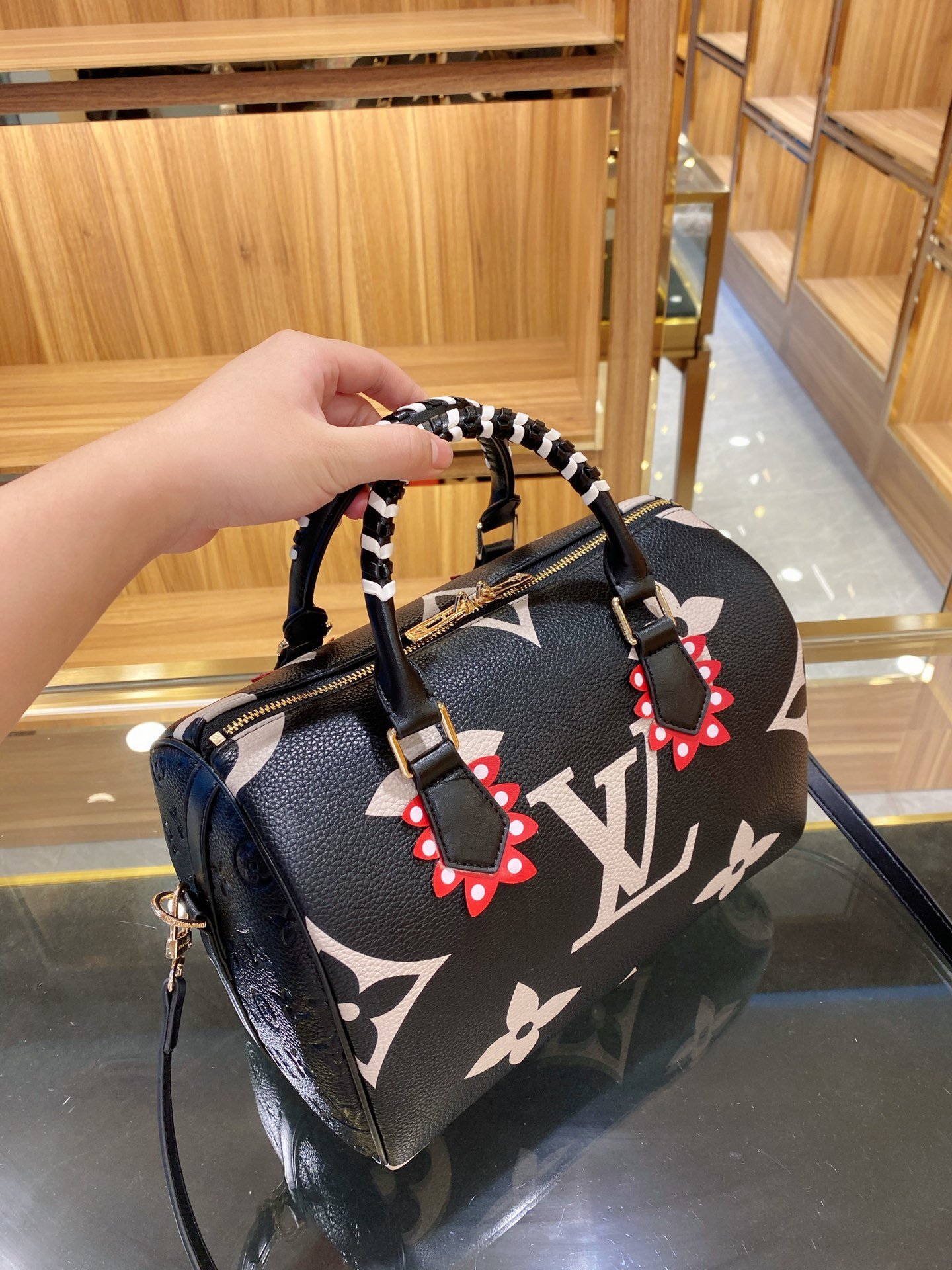 LV $69 gallery