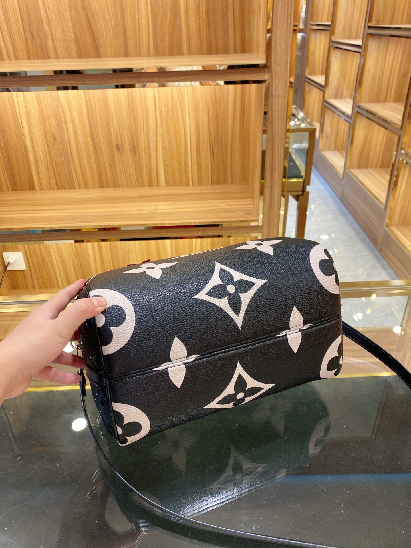 LV $69 gallery