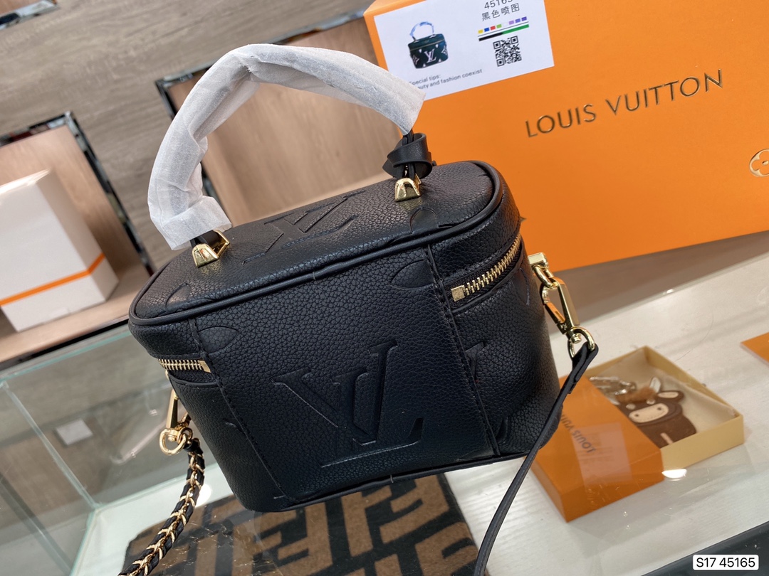 LV $69 gallery