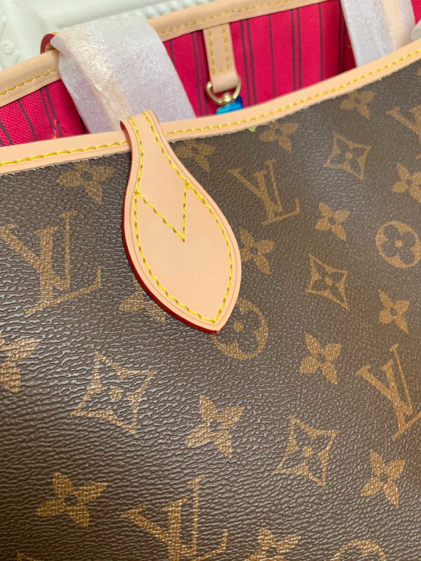 LV $69/$73 gallery