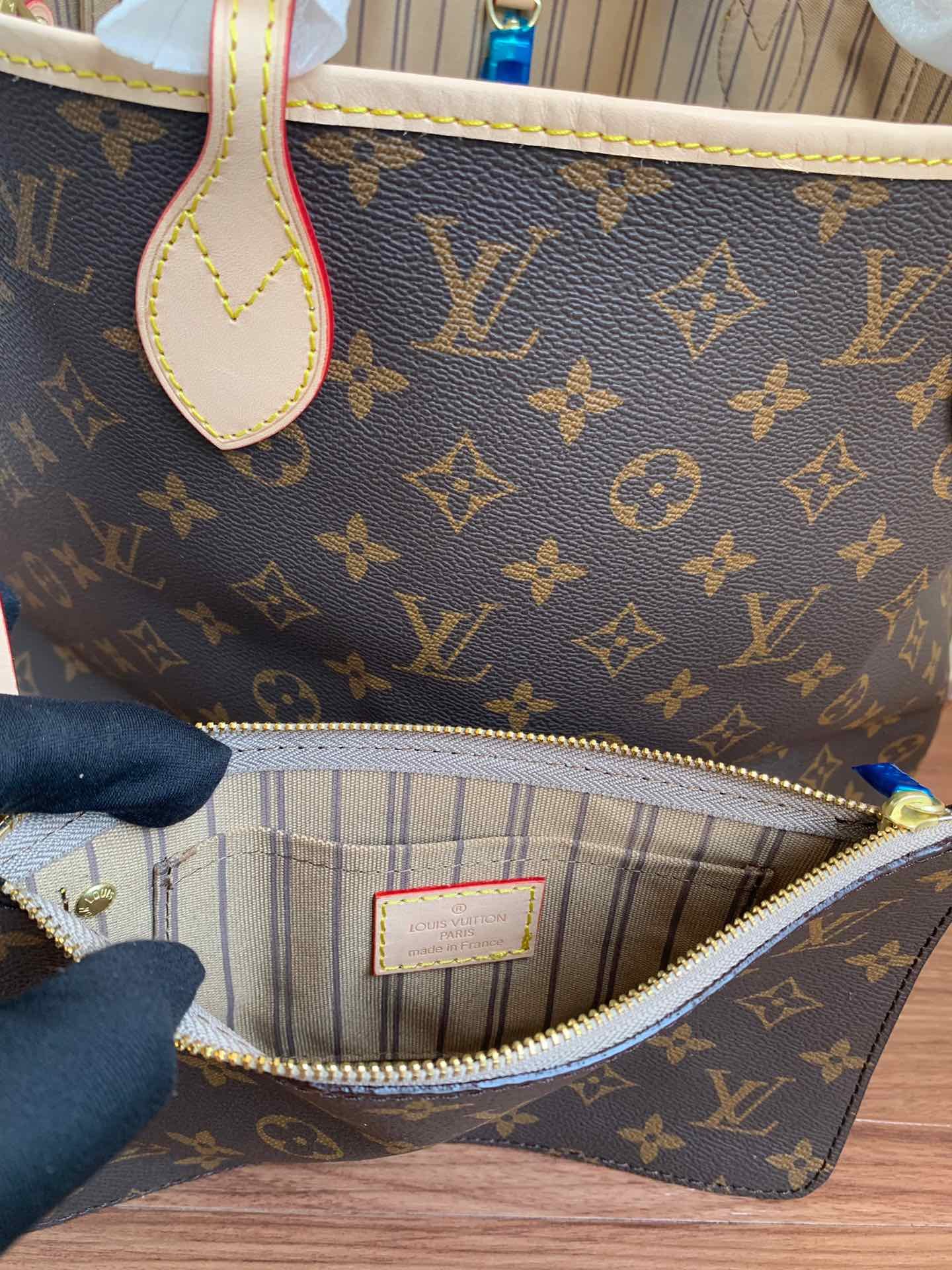 LV $69/$73 gallery