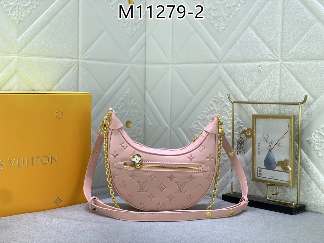 LV $70 gallery