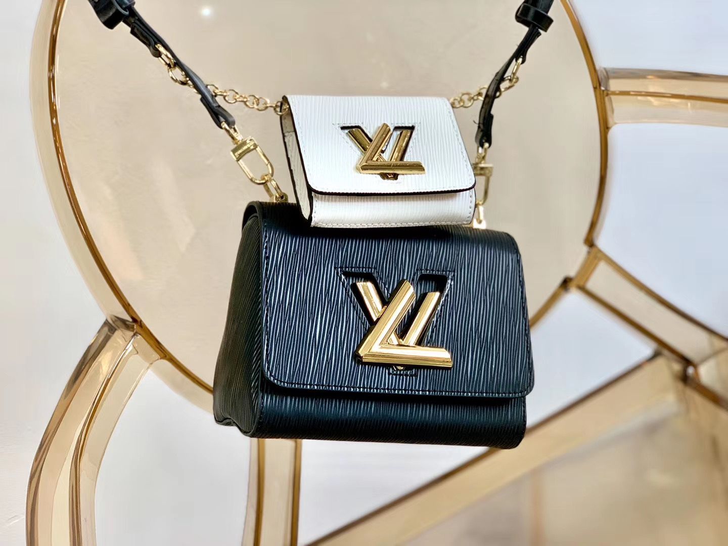 LV $70 gallery