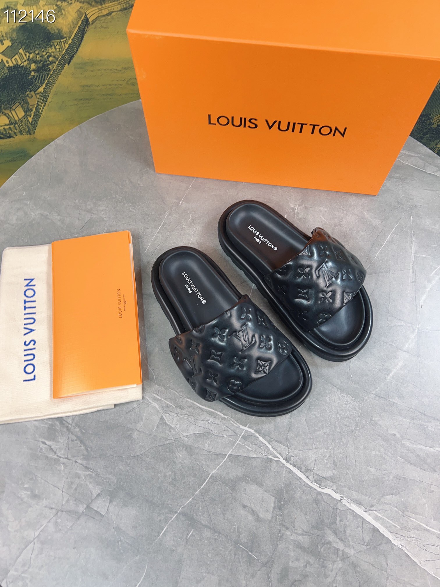 LV $70 gallery