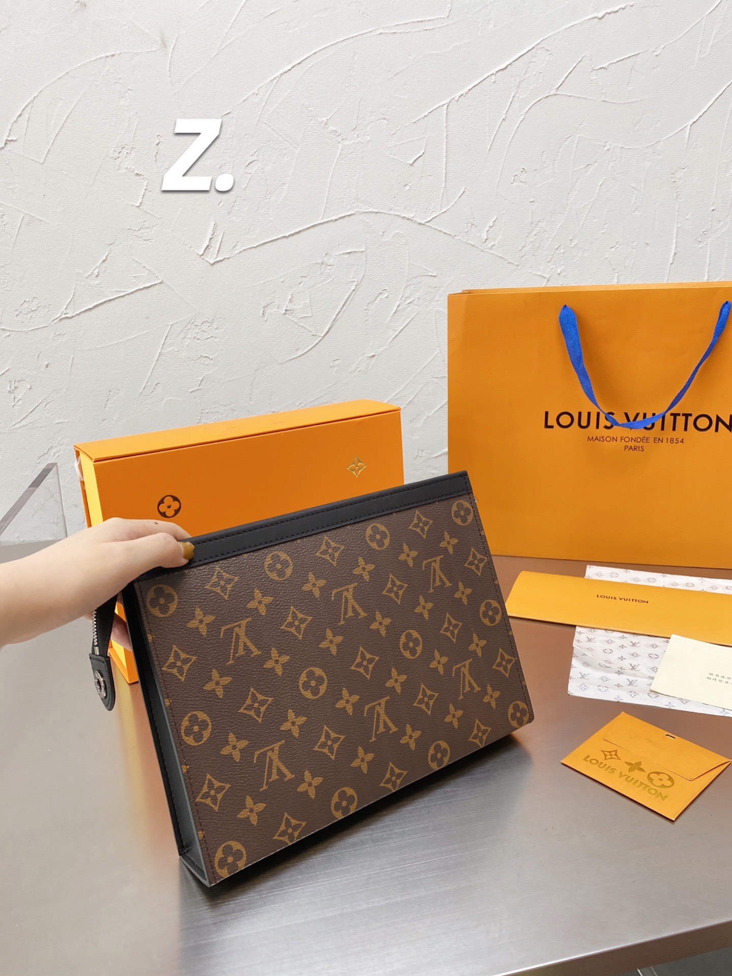 LV $70 gallery