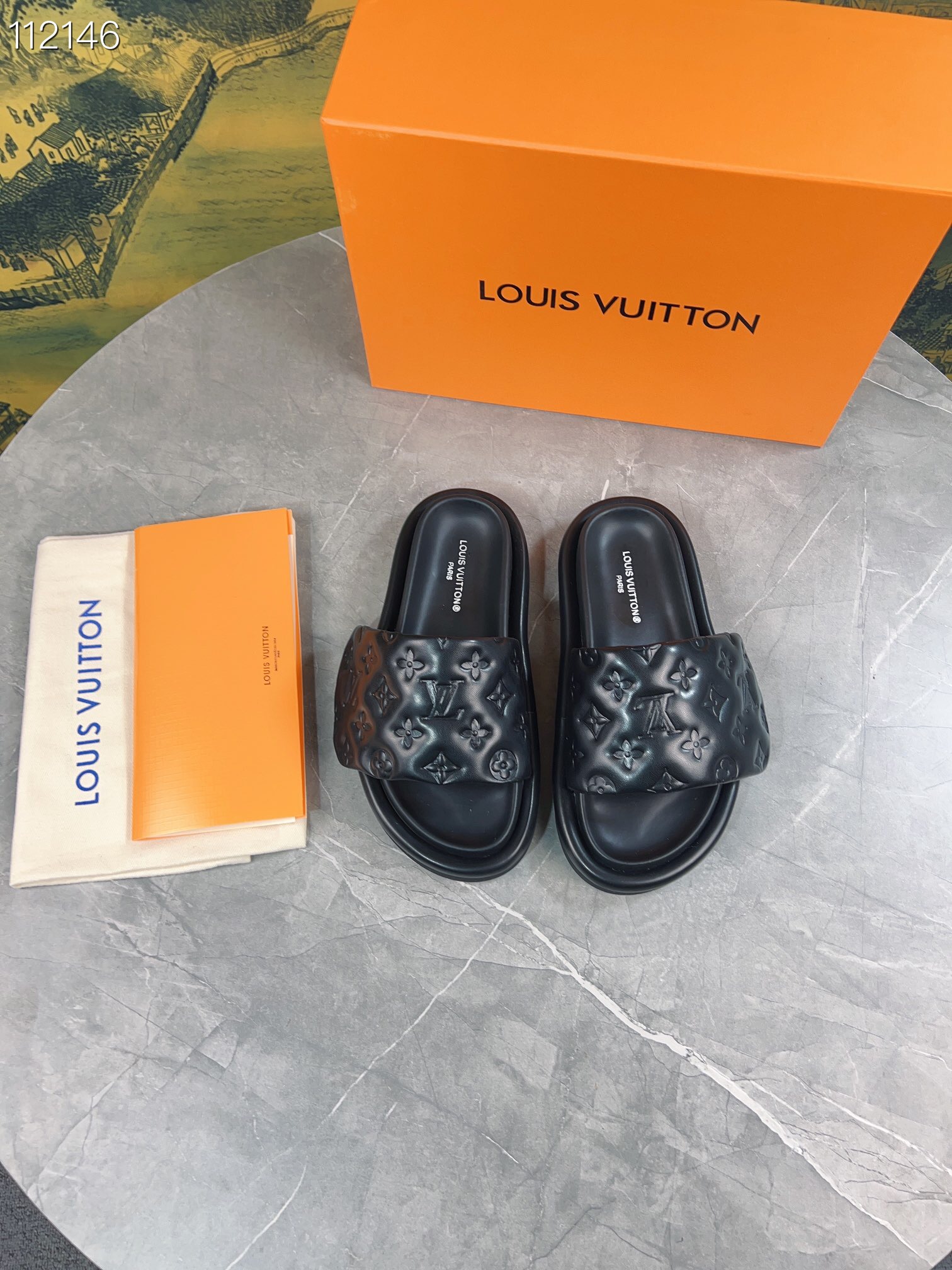 LV $70 gallery