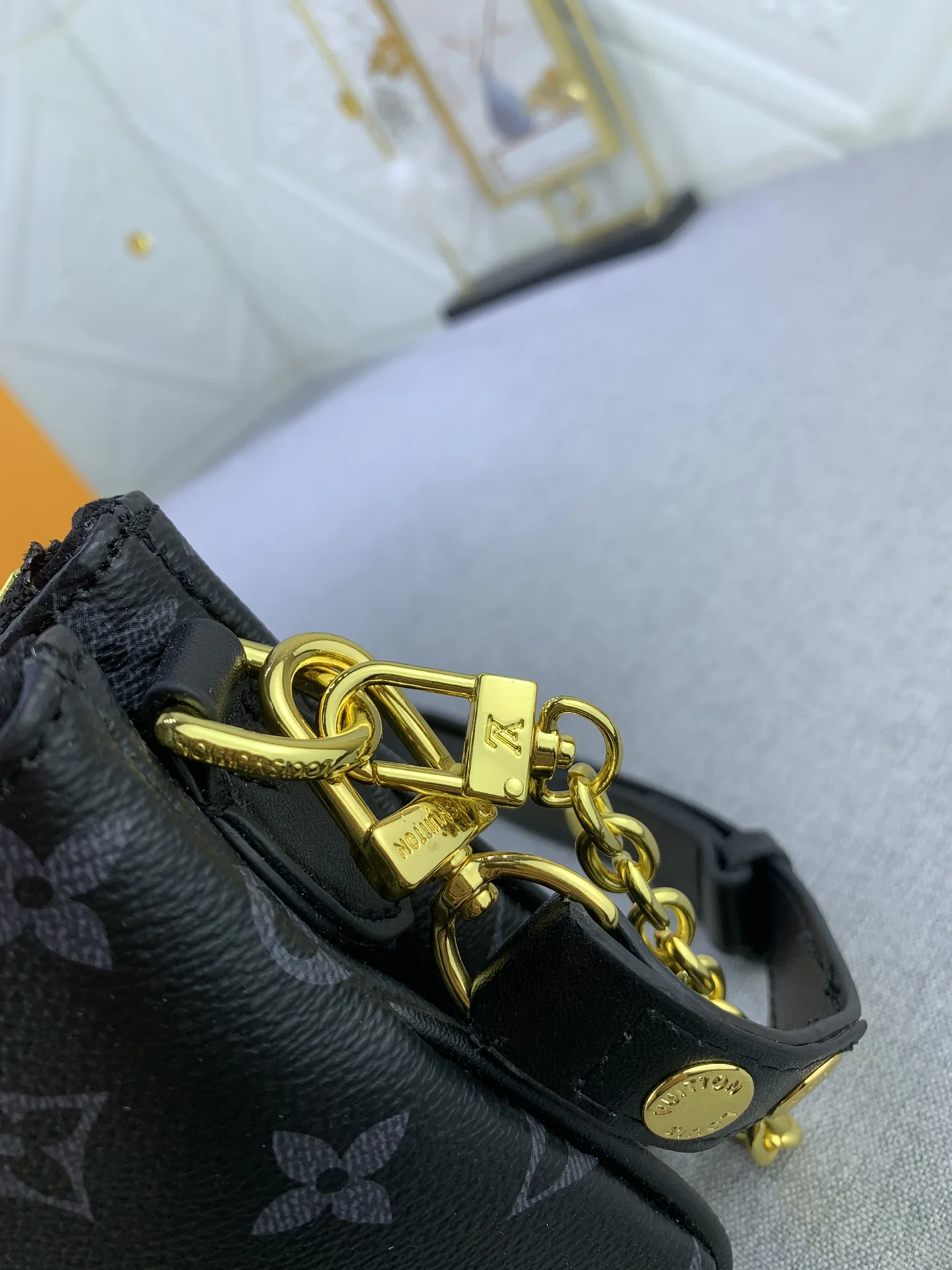 LV $70 gallery