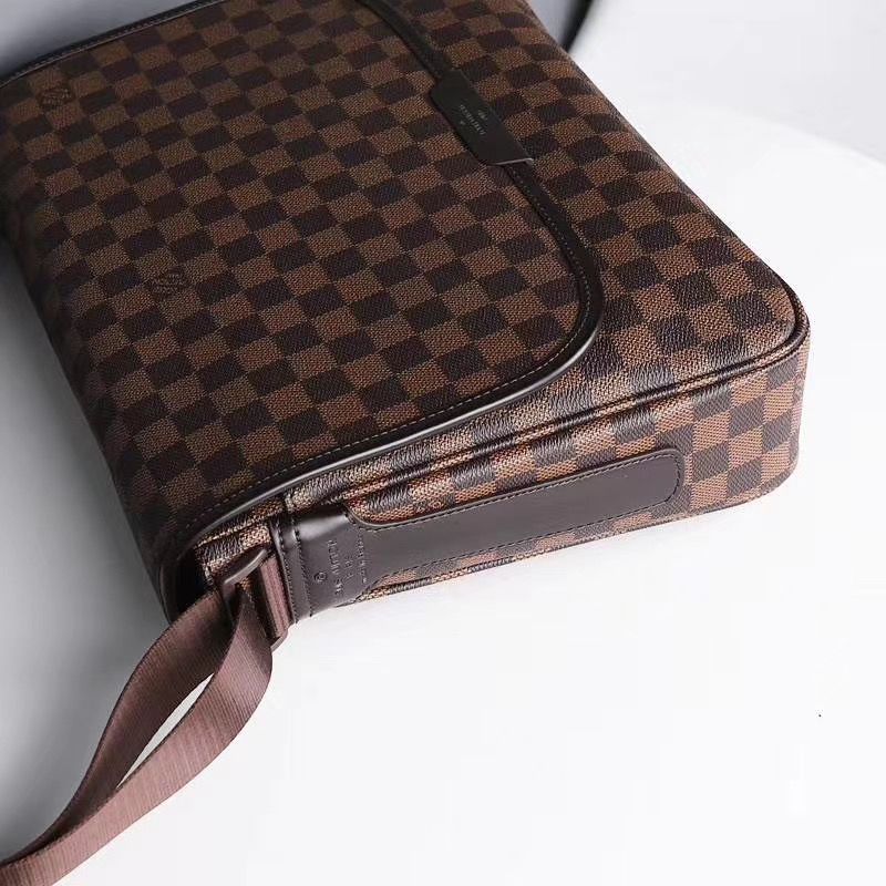 LV $70 gallery