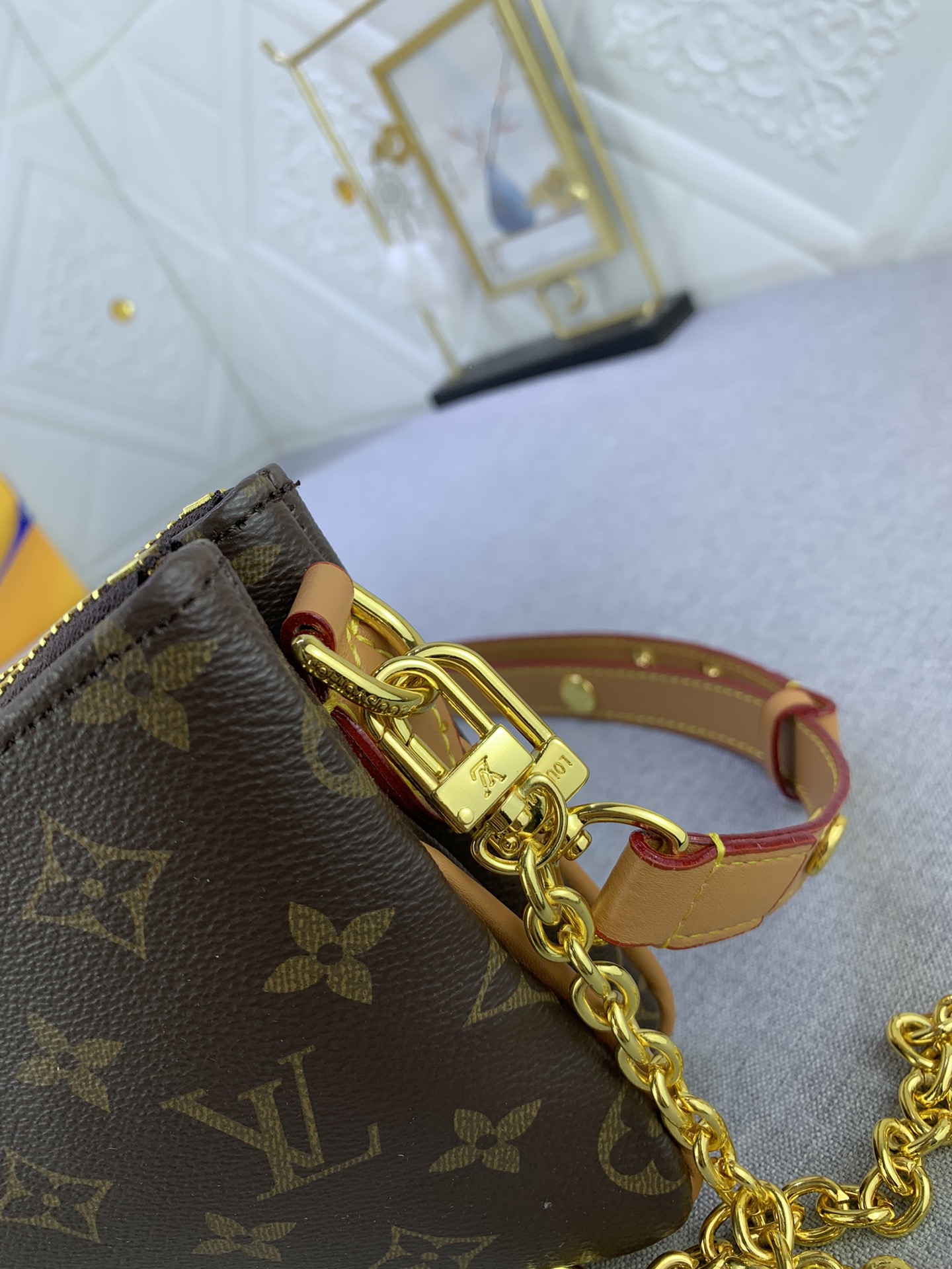 LV $70 gallery