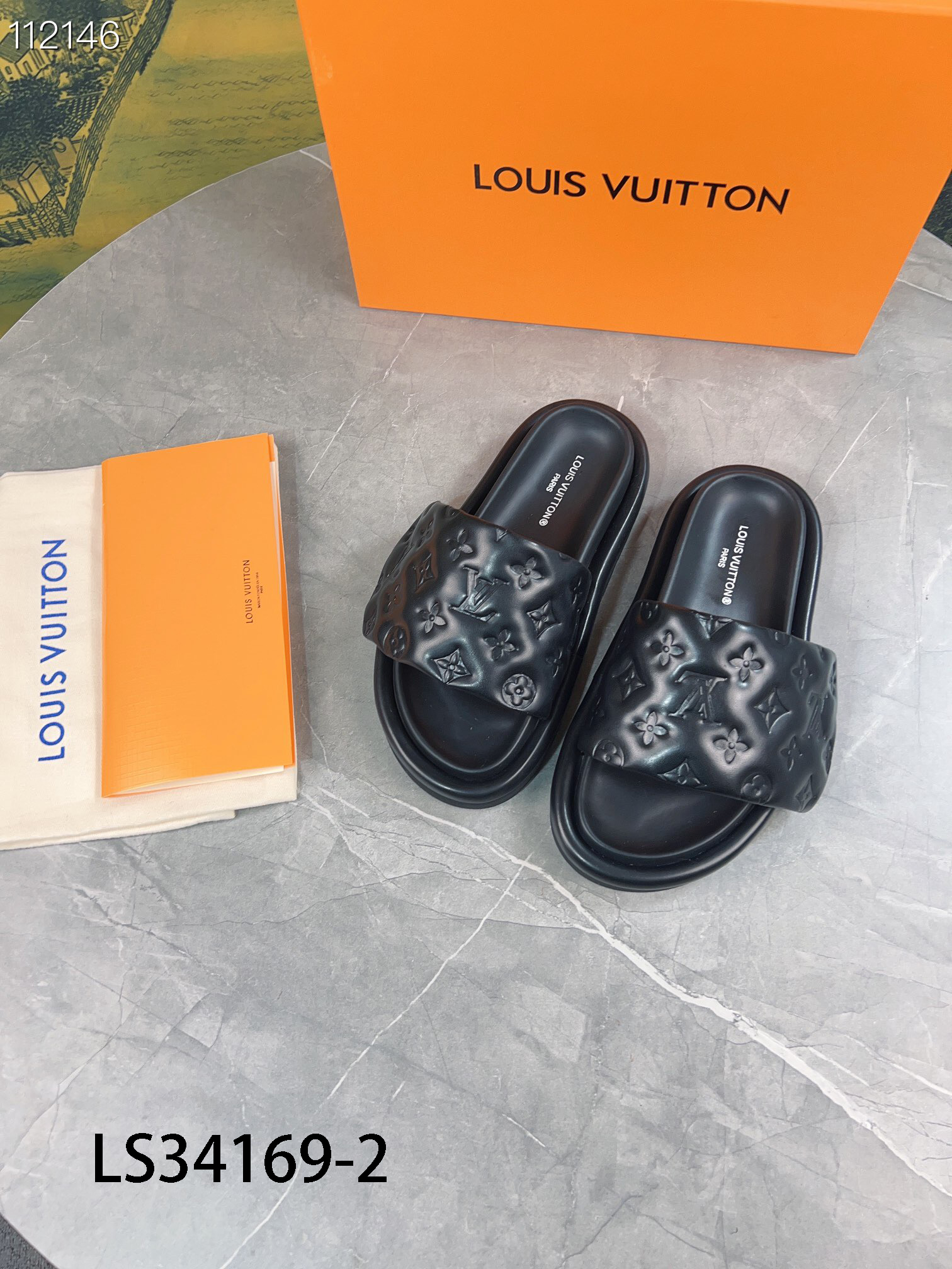 LV $70 gallery