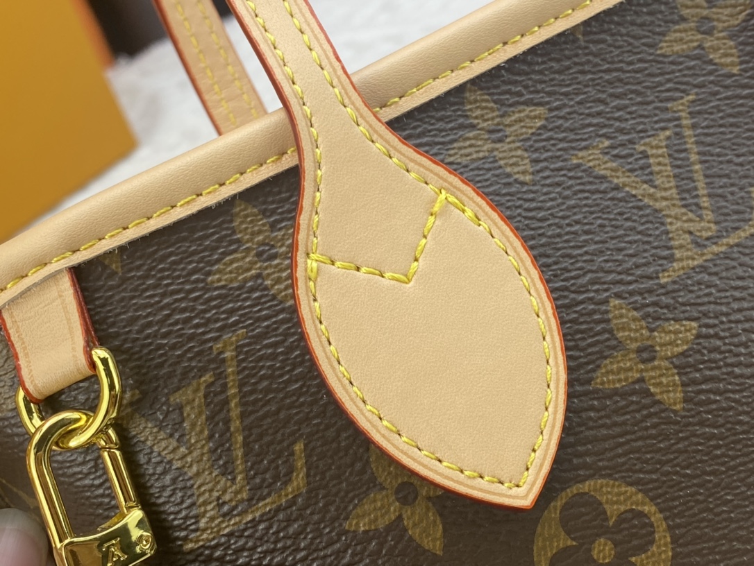 LV $71 gallery