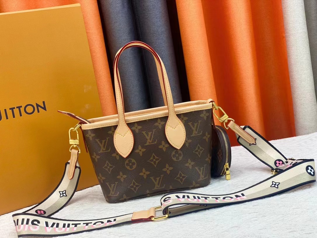 LV $71 gallery