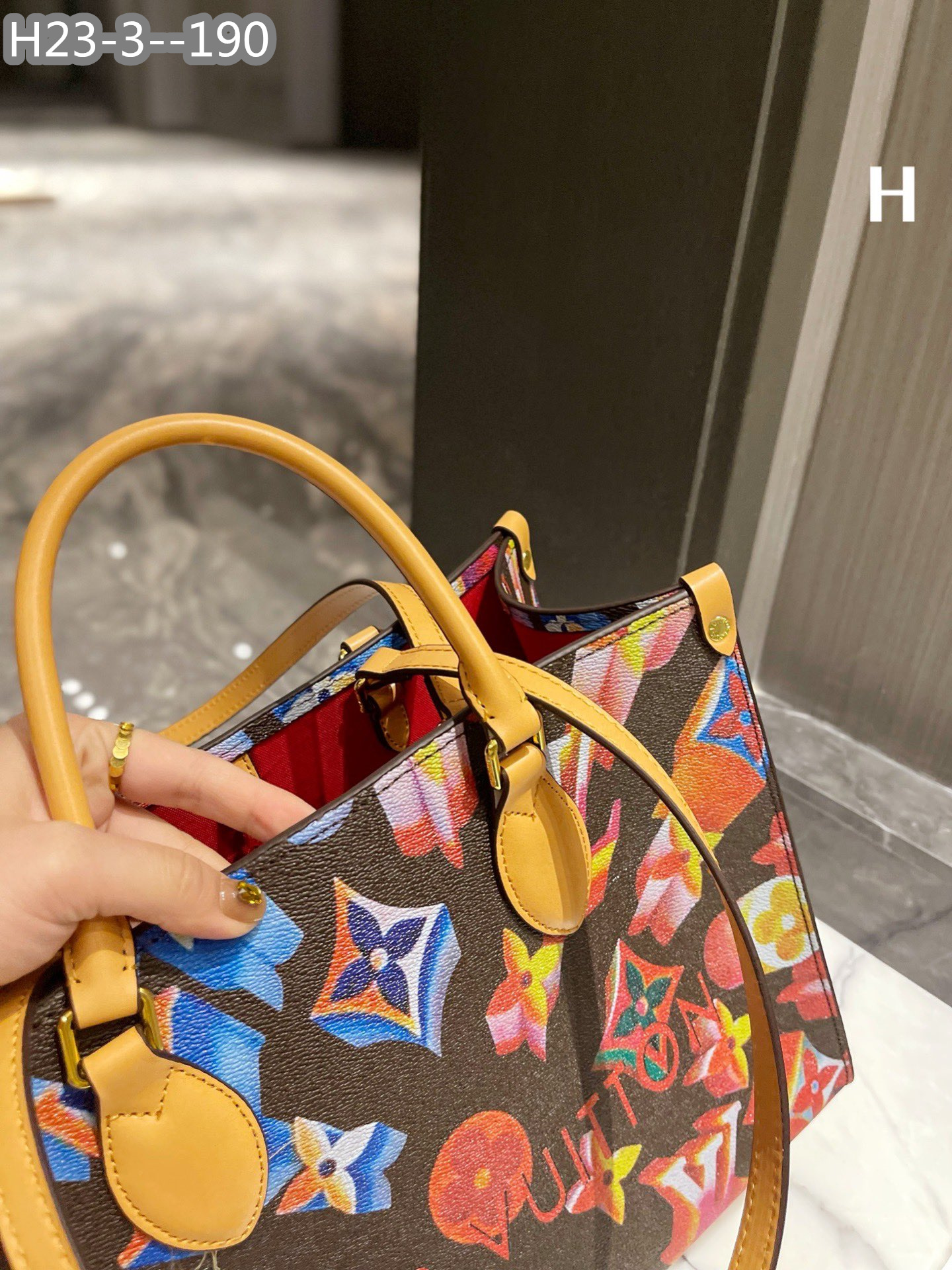 LV $71 gallery