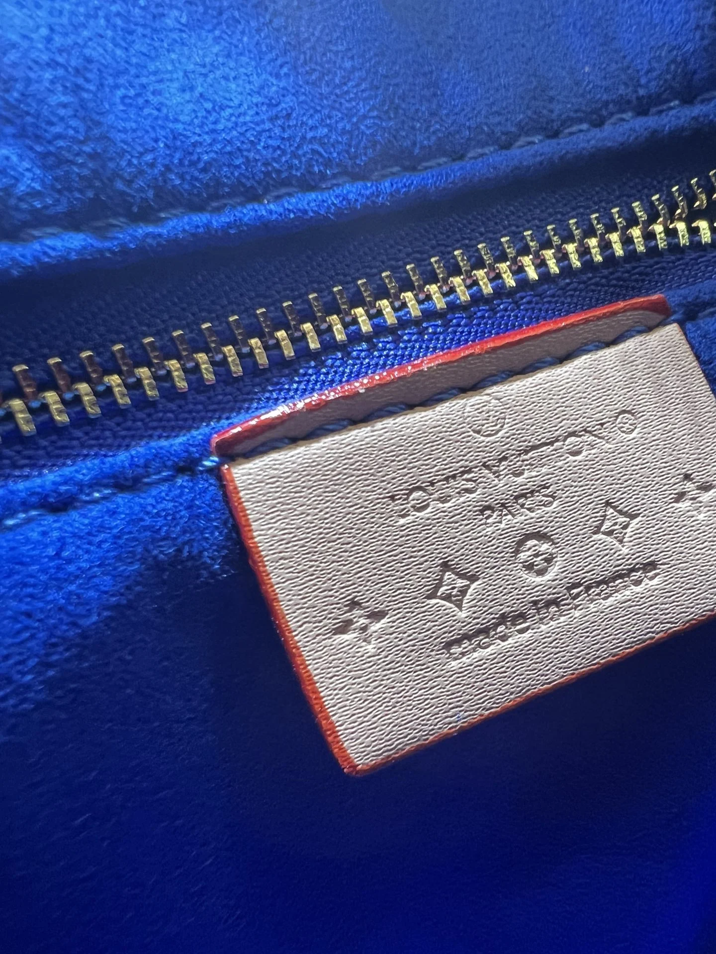 LV $71 gallery