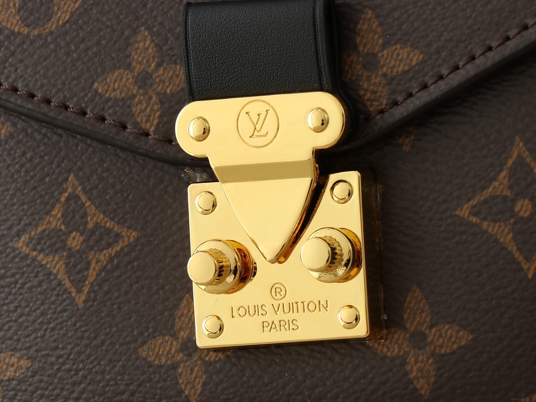 LV $72 gallery