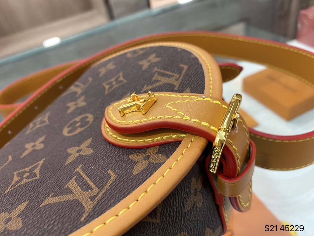 LV $72 gallery