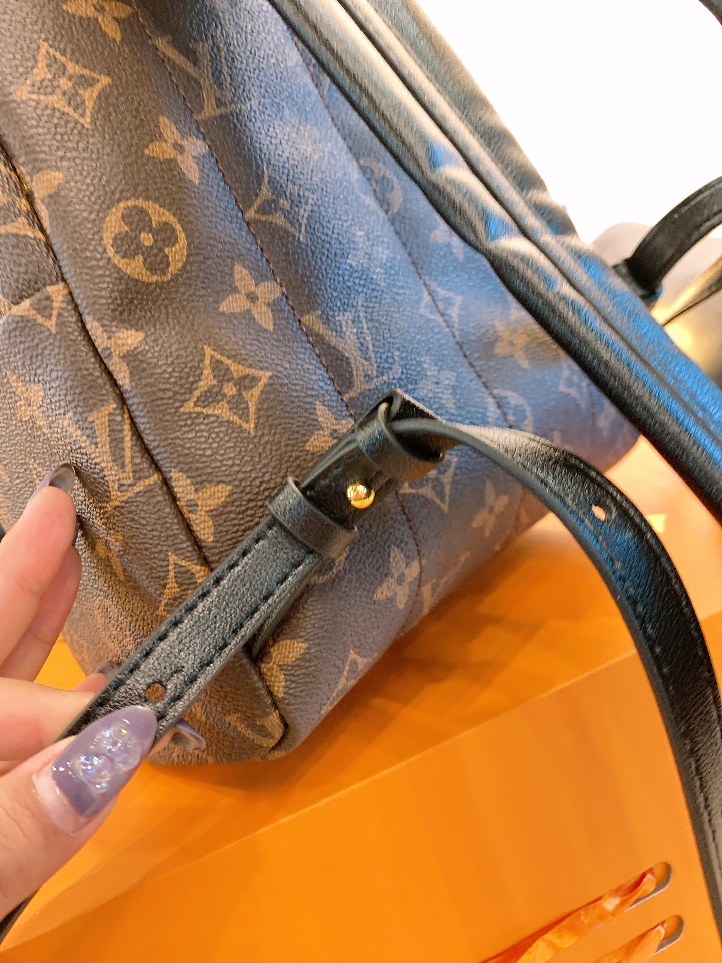 LV $72 gallery