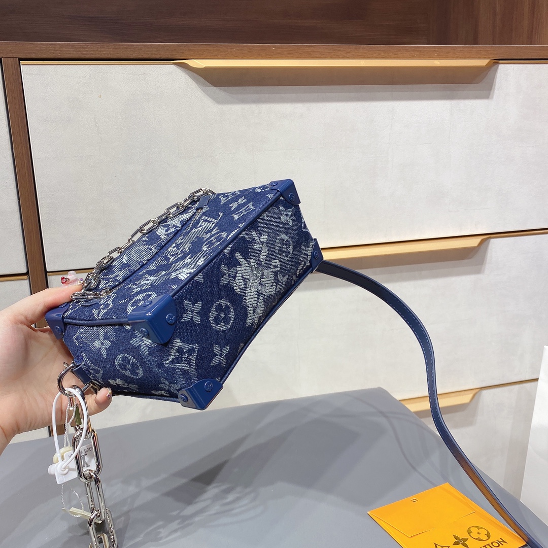 LV $72 gallery