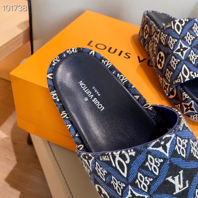 LV $72 gallery