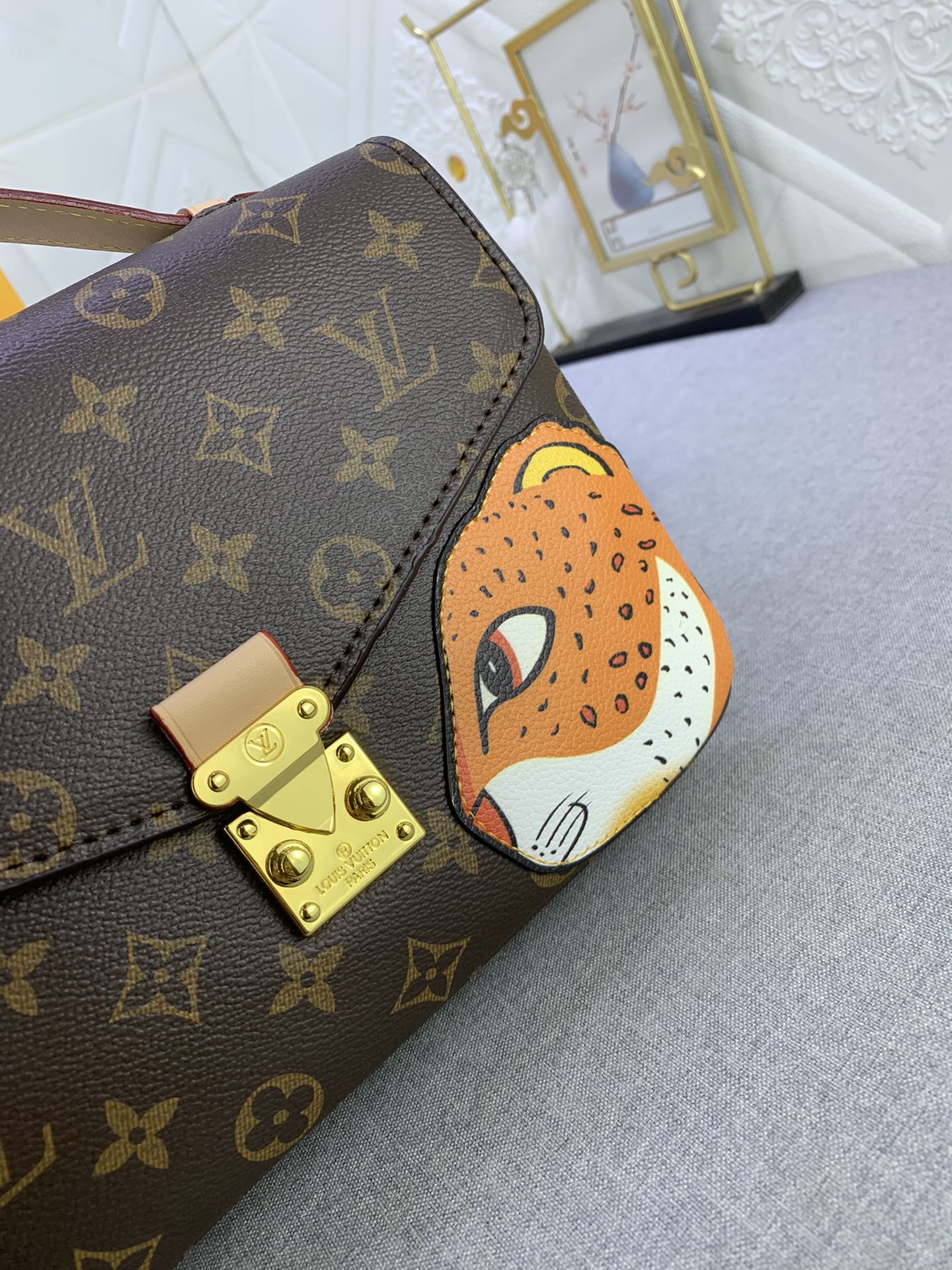 LV $72 gallery