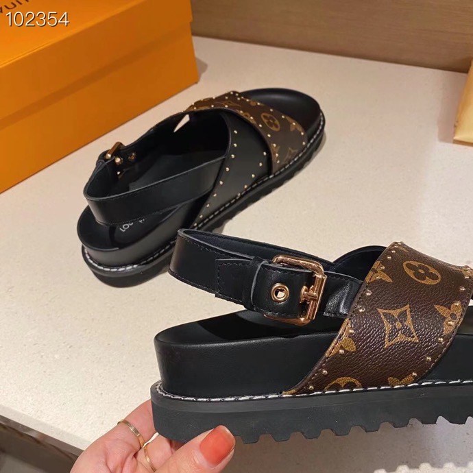 LV $73 gallery