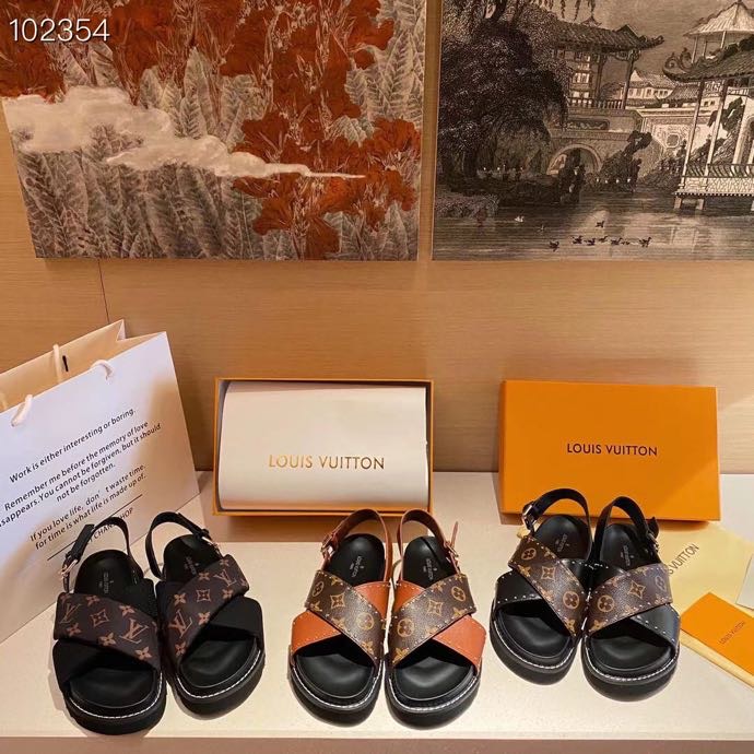 LV $73 gallery