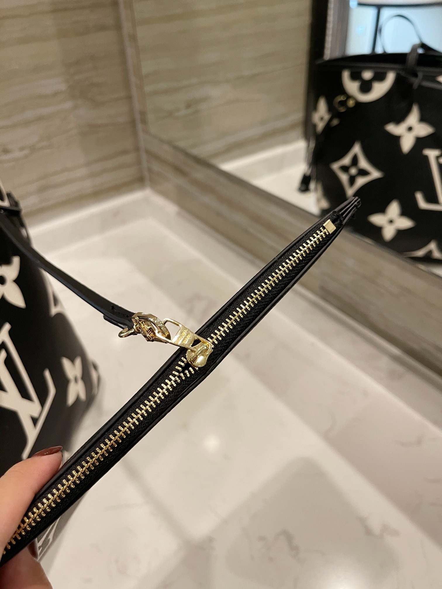 LV $73 gallery