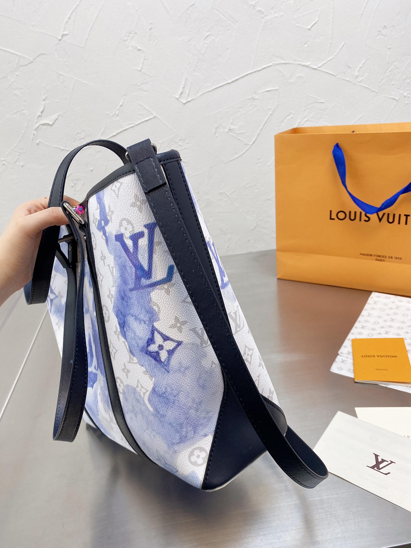 LV $73 gallery