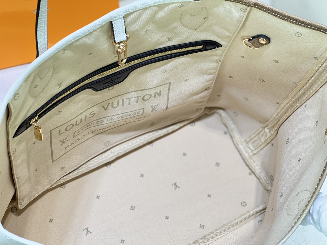 LV $73 gallery