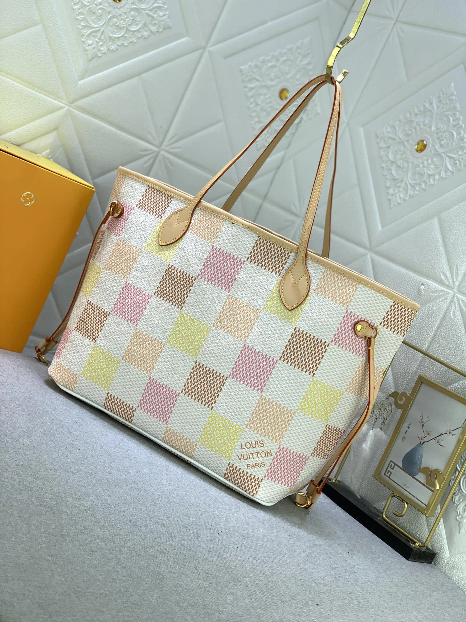 LV $74 gallery