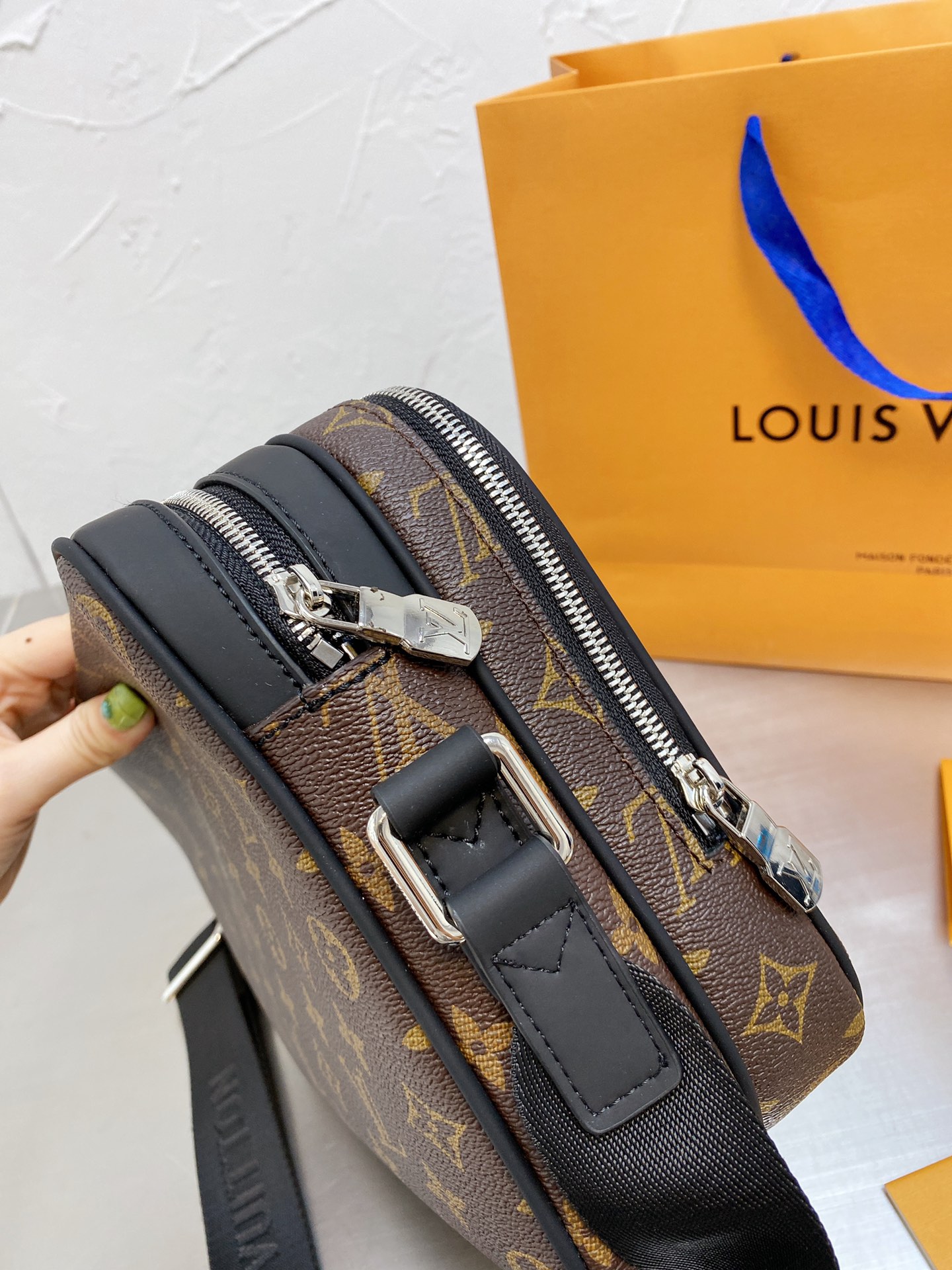 LV $74 gallery