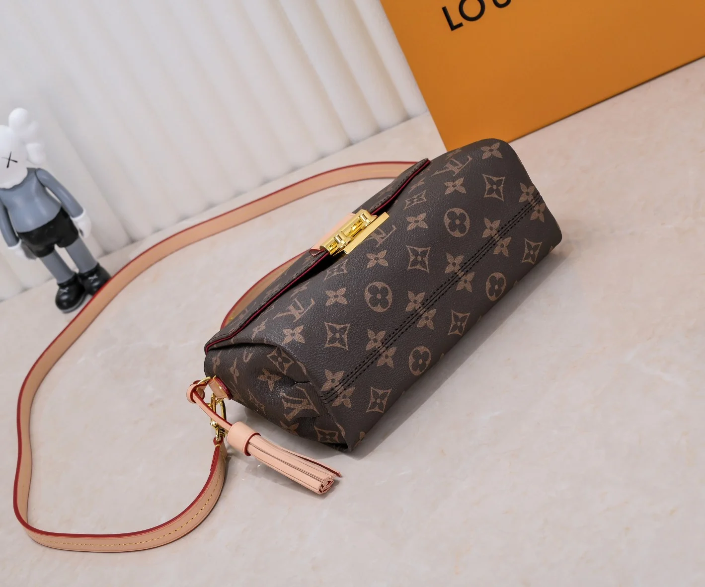 LV $74 gallery