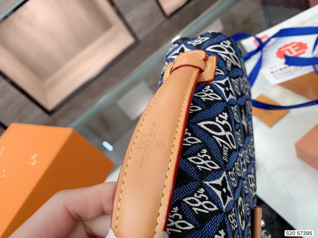 LV $75 gallery