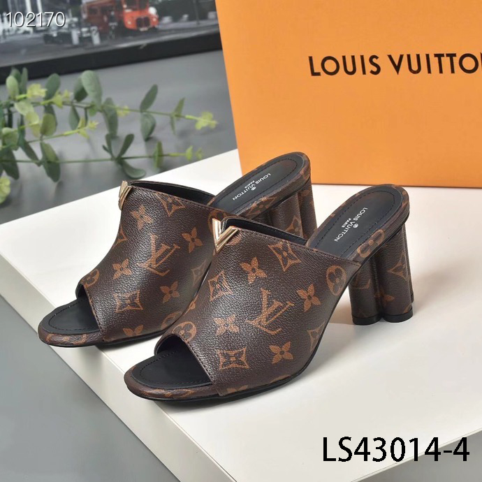 LV $75 gallery