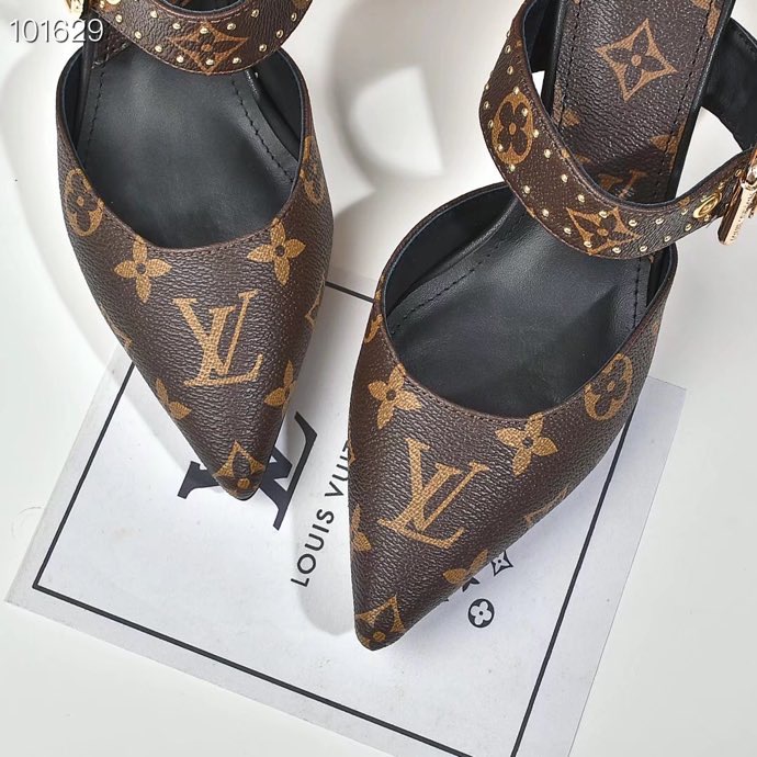 LV $75 gallery