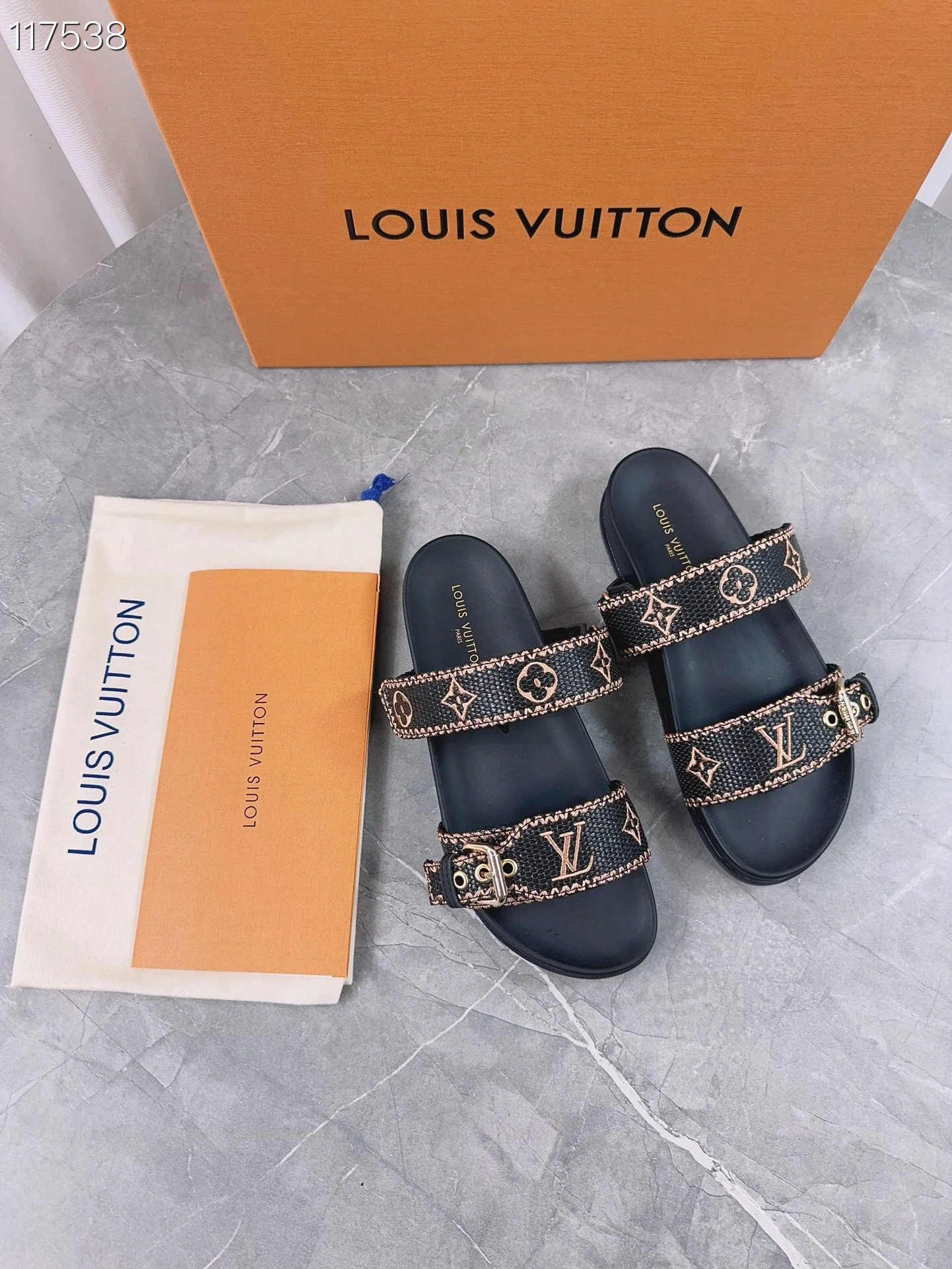 LV $75 gallery