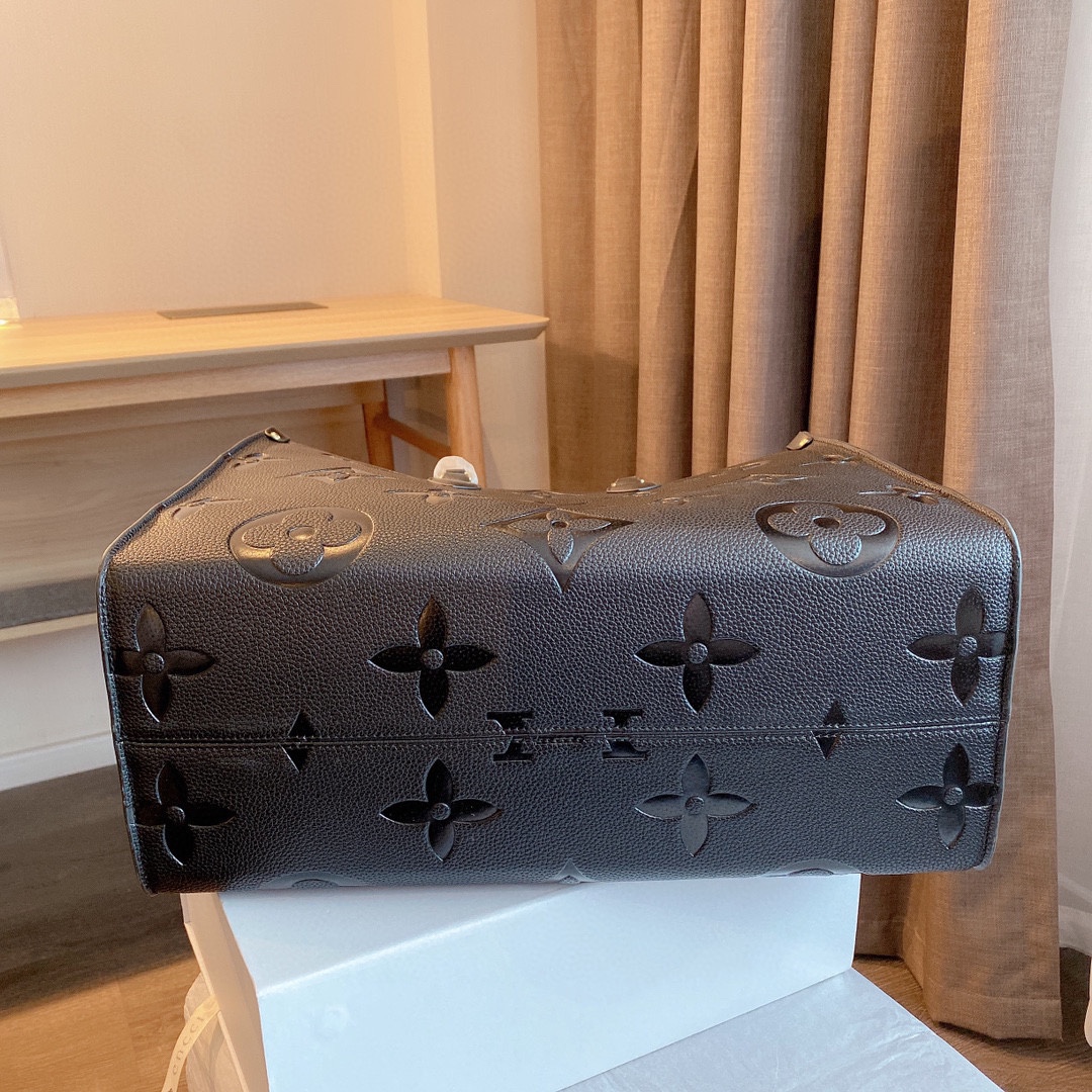 LV $75 gallery